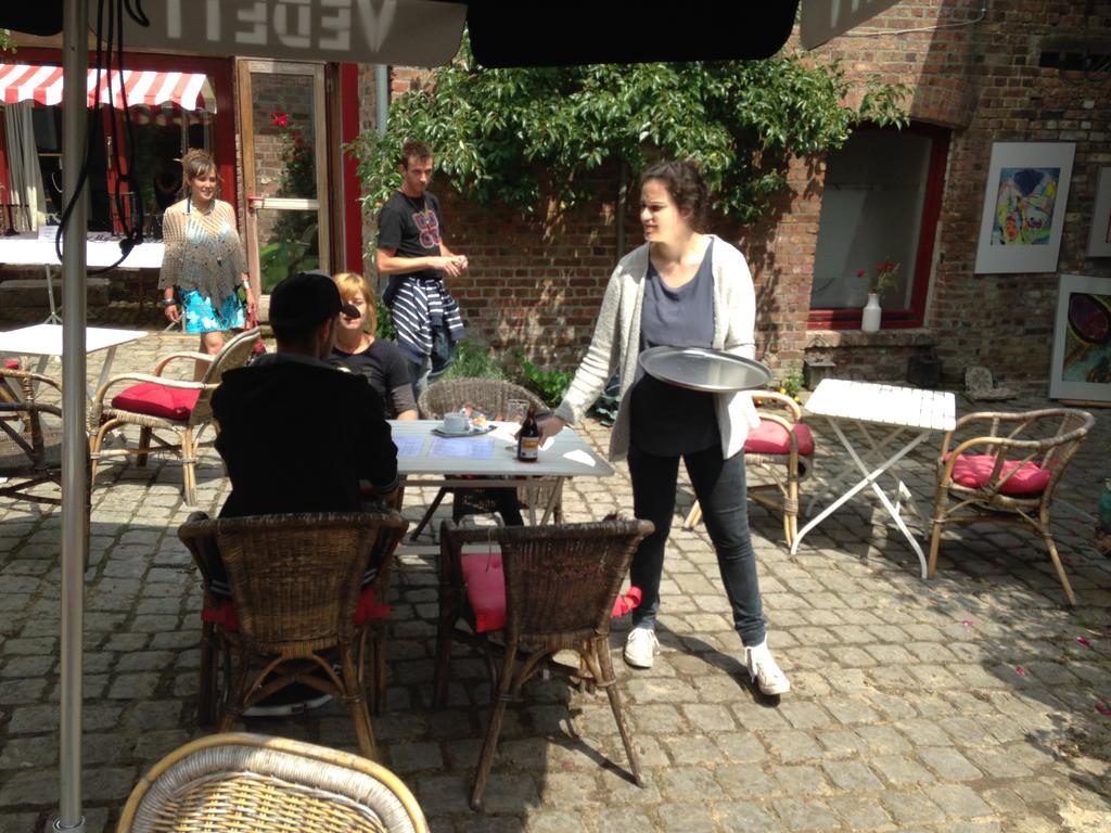 B&B De Henehoeve Heks Eksteriør bilde