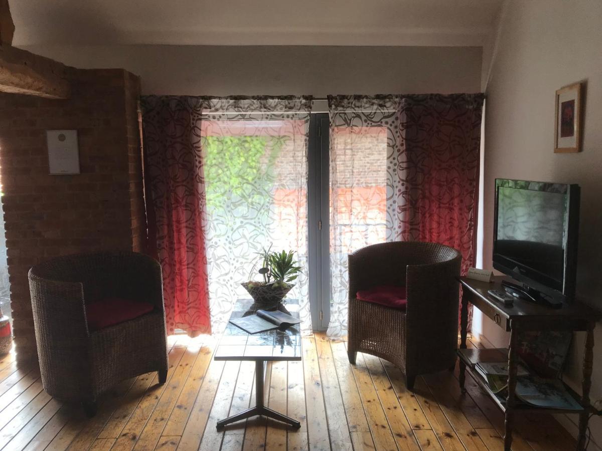 B&B De Henehoeve Heks Eksteriør bilde